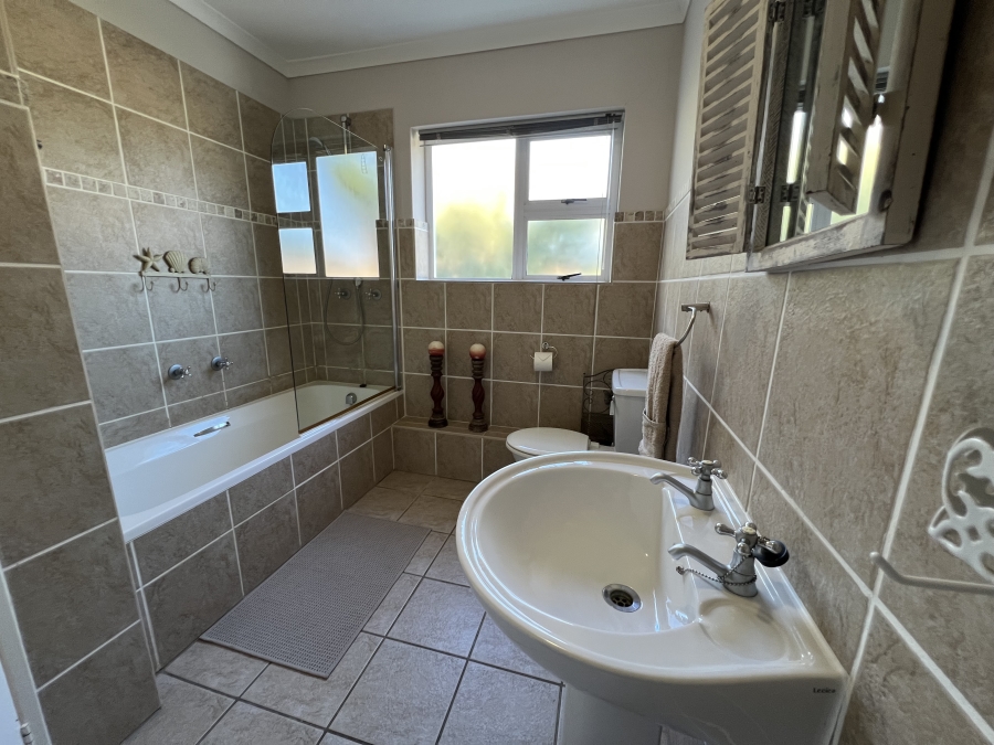 2 Bedroom Property for Sale in Marina Martinique Eastern Cape